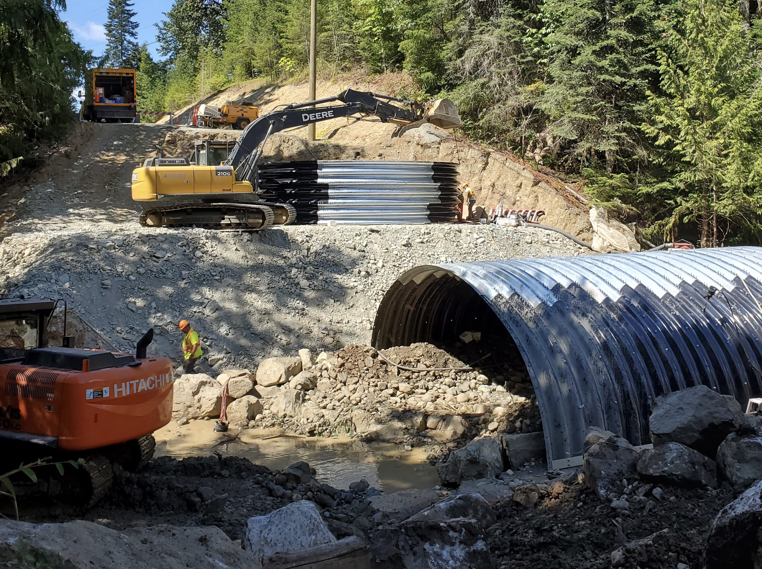 Assembly of GRS bridge fish passage culvert